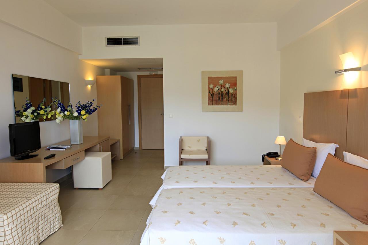 Kythea Resort Agia Pelagia  Room photo